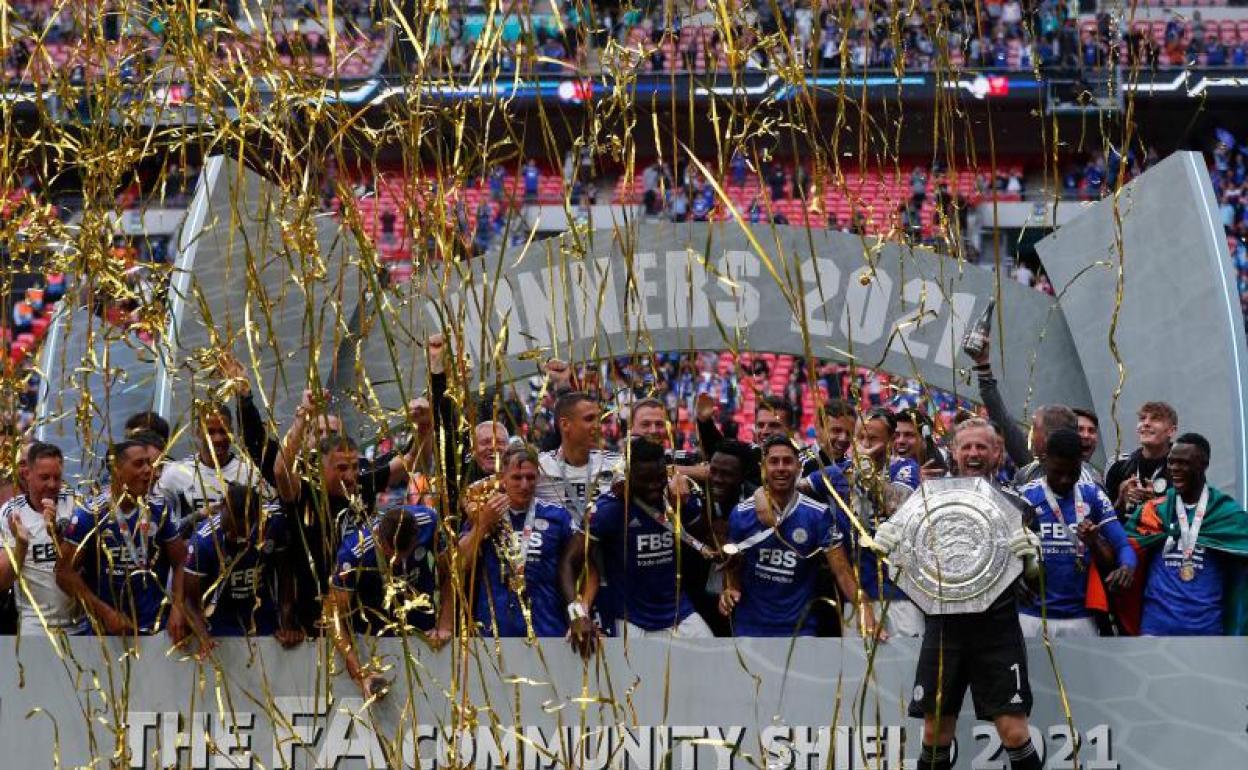 El Leicester celebrando la Community Shield