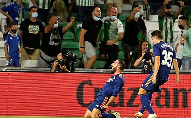 Carvajal sella un triunfo a la espera de Mbappé