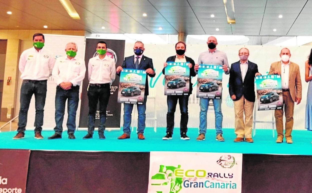 Autoridades y organizadores de la prueba, durante la presentación de la misma y en la que hicieron públicas sus grandes expectativas respecto a la misma. 