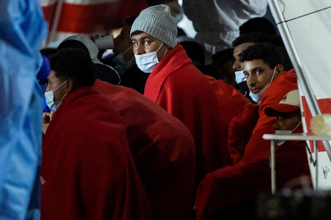Fotos: Llegan a Canarias mas de 400 inmigrantes en un sólo día