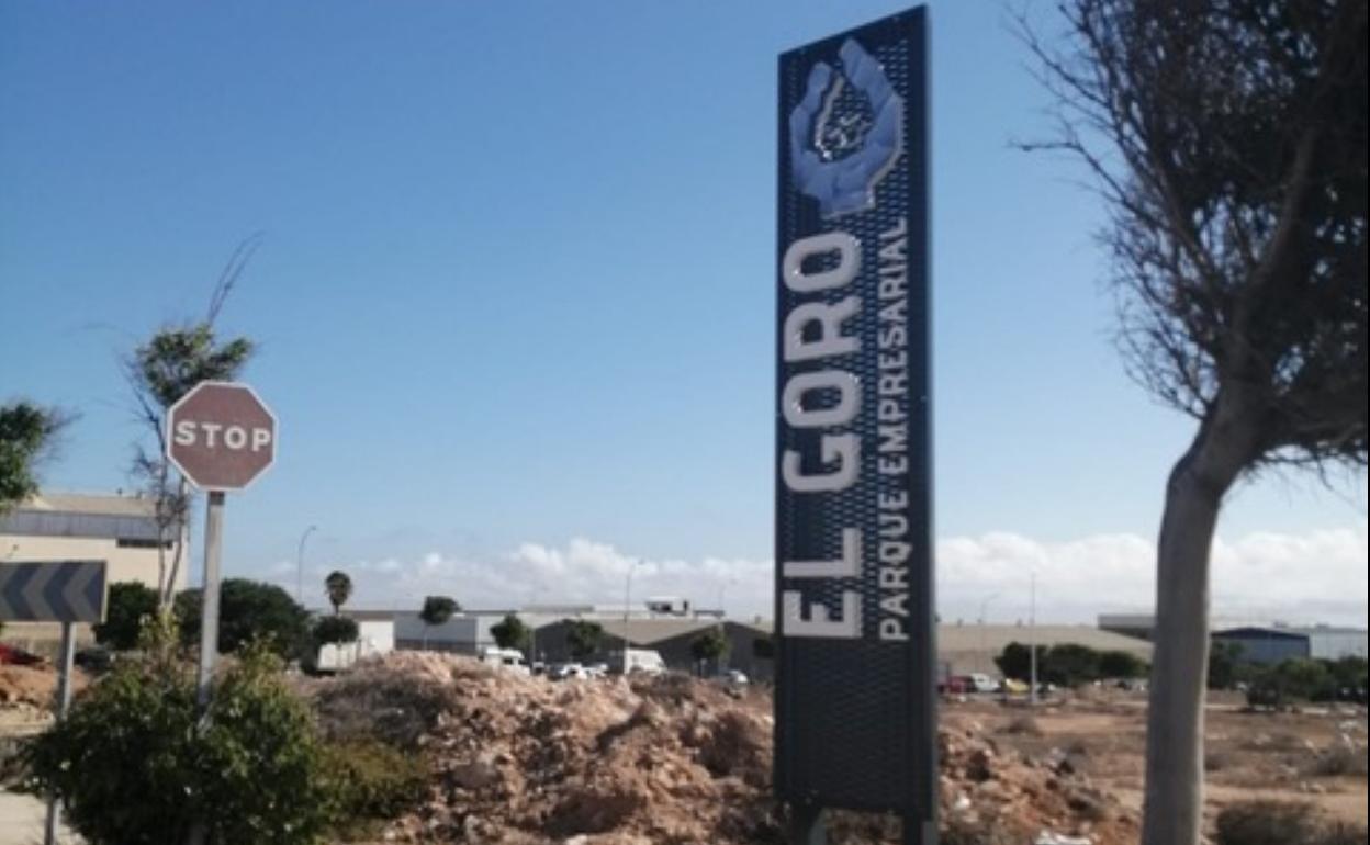 Además de la señalización, se trabaja en los proyectos para la renovación de pluviales e hidrantes. 