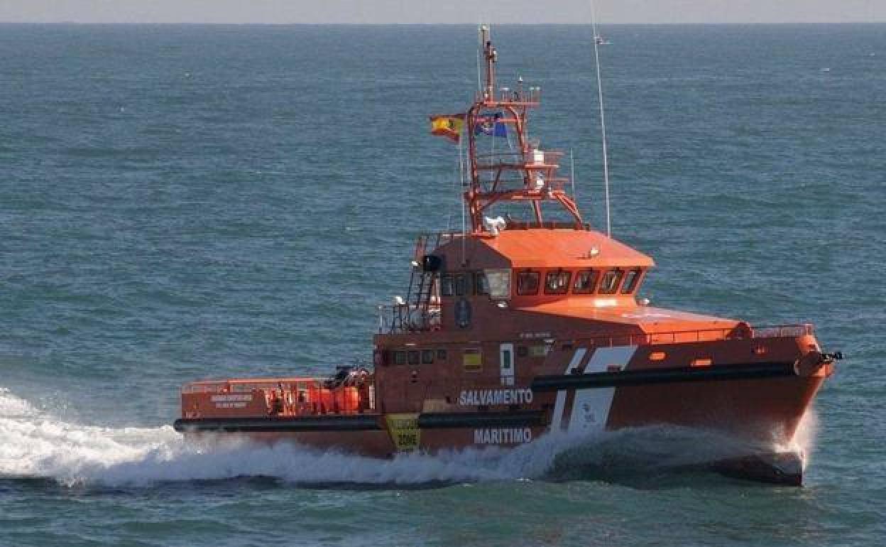 Mueren 57 personas, 12 de ellas menores, en el naufragio de una patera