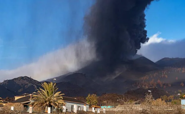 Aprueban un segundo paquete de ayudas con casi 214 millones a los afectados por la erupción