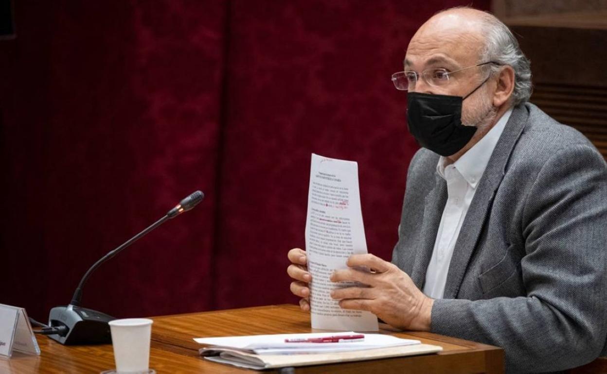 Pomares es el candidato de Fernando Clavijo para Radiotelevisión Canaria. 