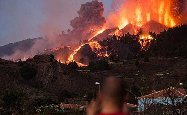 De la fascinación al desastre, diario del volcán sin nombre