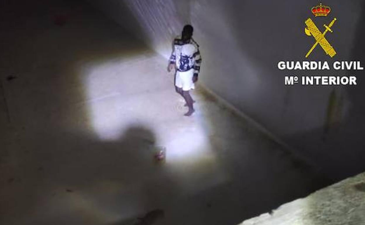 Le dan una paliza y lo retienen en una aljibe en Vecindario