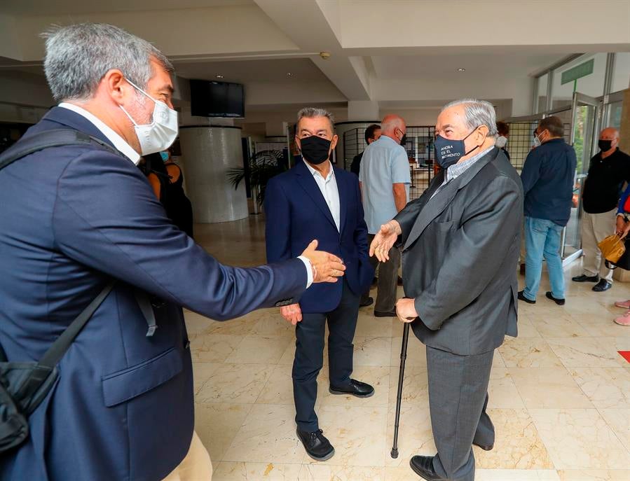 Fotos: Debate Fiscalidad