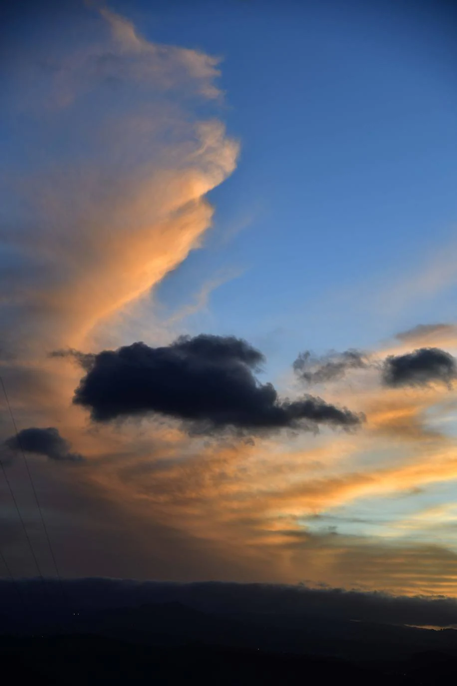 Fotos: Gran Canaria despide la tarde con un cielo encarnado