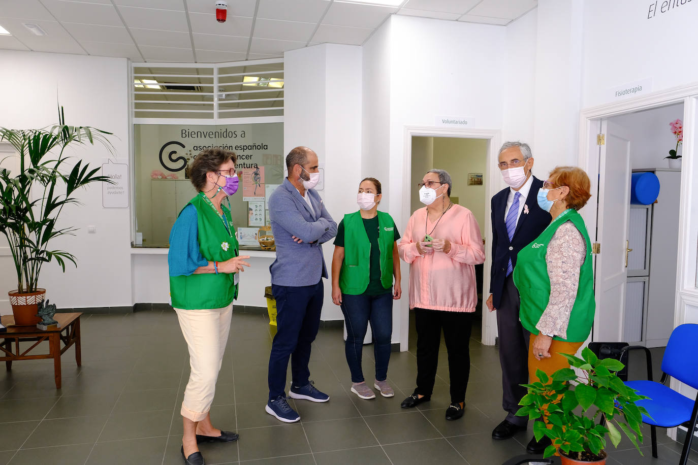 Fotos: La Asociación Española Contra el Cáncer inaugura nueva sede en Fuerteventura para dar servicio a más usuarios