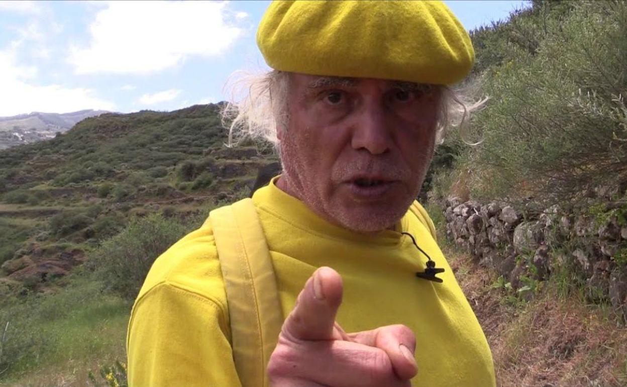 El sacerdote Fernando Báez ingresado en un hospital grancanario tras sufrir un ictus