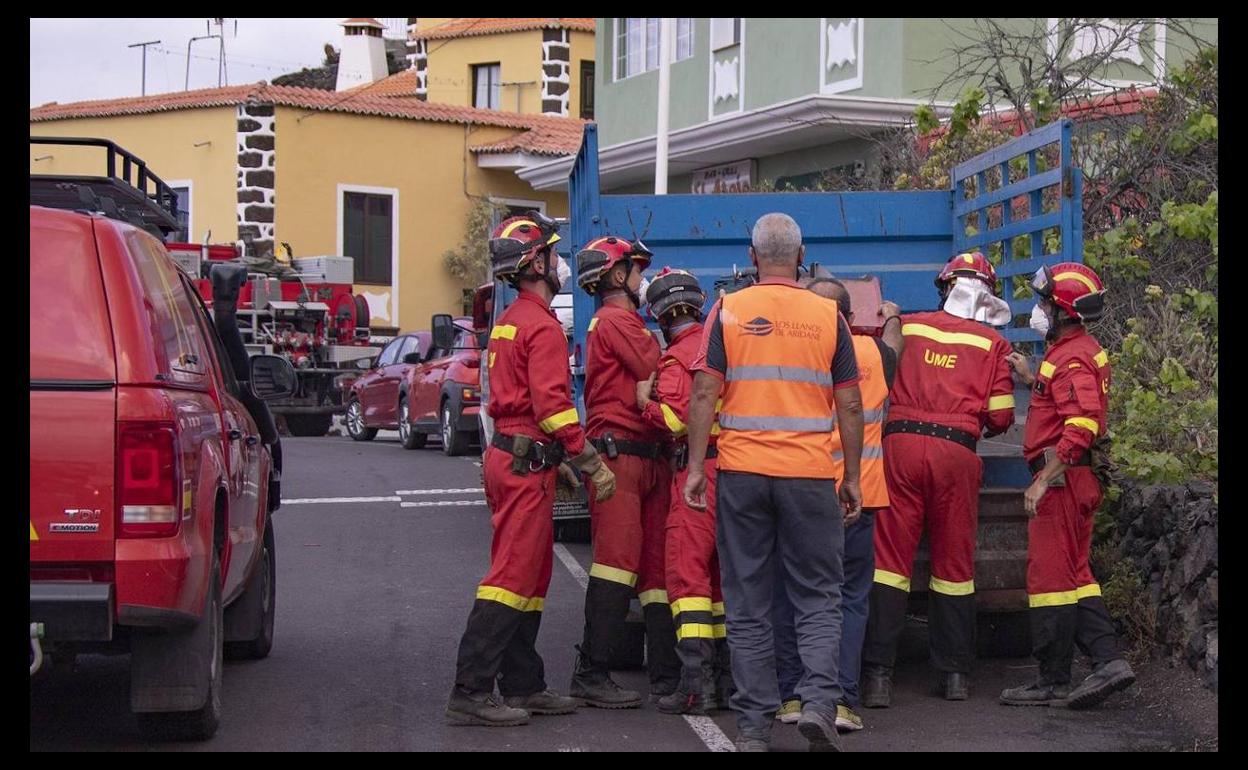 Brote de covid en la UME en La Palma