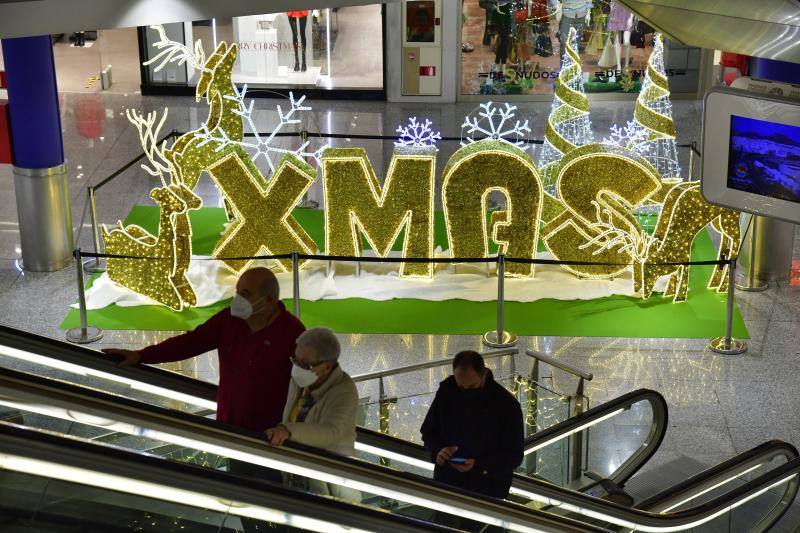 Fotos: La Navidad brilla en la capital grancanaria