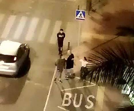 Los vecinos denuncian ruidos y gritos en el entorno de la plaza Farray