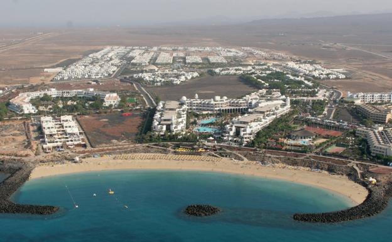 Imagen aérea de Playa Blanca. 