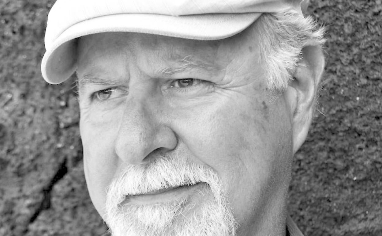 El escritor Juan Ramón Tramunt. 