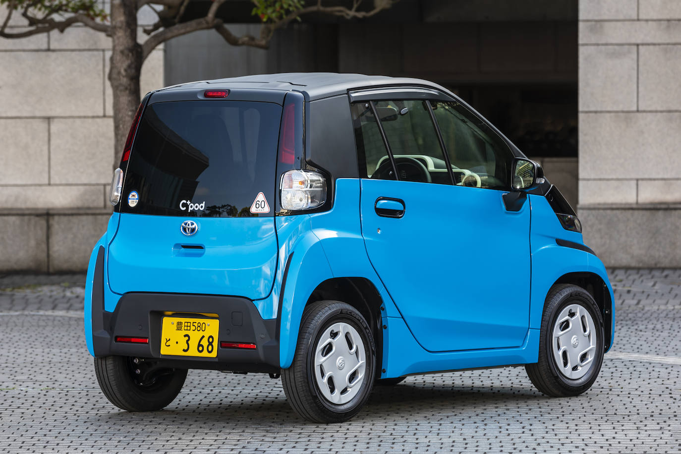 Fotos: Toyota lanza en Japón el ultracompacto C+pod 100% eléctrico