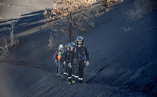 Persona realizando mediciones en estos días. 