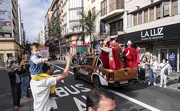 Nadie se quiso perder el paso de los Reyes Magos. 