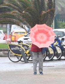 Imagen secundaria 2 - La calima y la lluvia irán remitiendo en Canarias a la espera de otra borrasca 