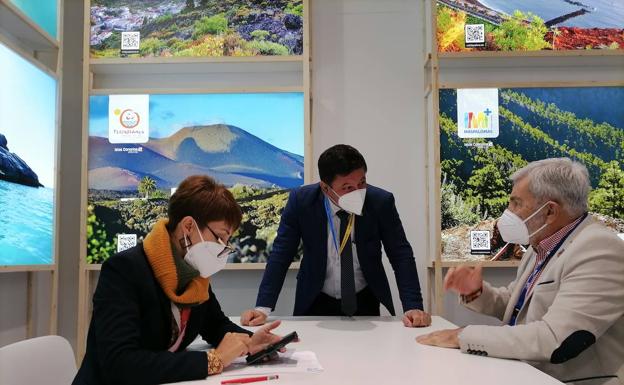 Imagen principal - Pájara consolida su apuesta por los eventos deportivos internacionales y por un turismo de calidad en Fitur 2022