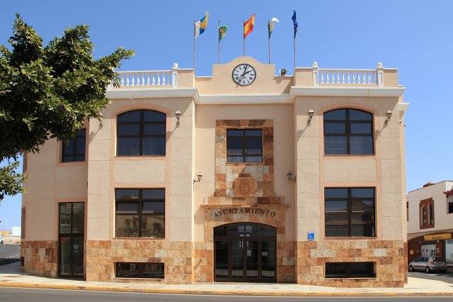 El Ayuntamiento de Antigua destina 2 millones a ayudas a autónomos y pymes