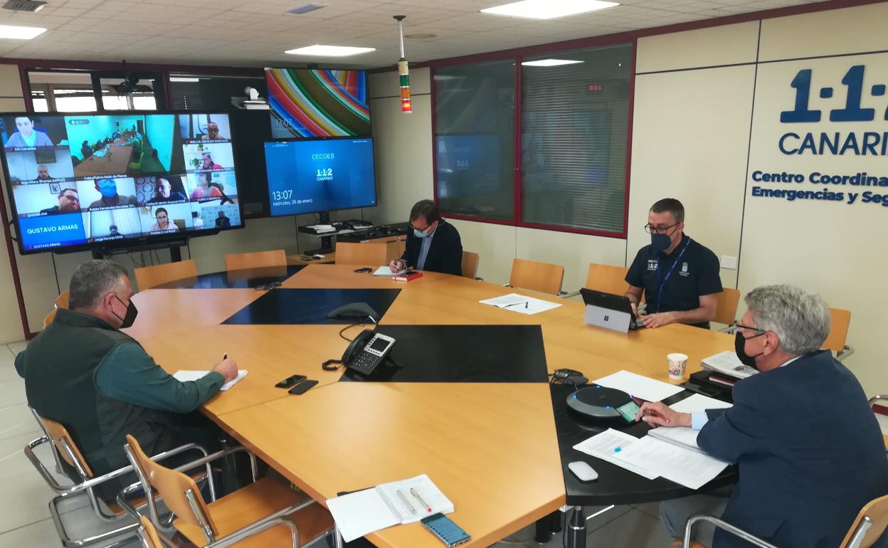 El Comité Científico propone cambiar a amarillo el semáforo de riesgo volcánico