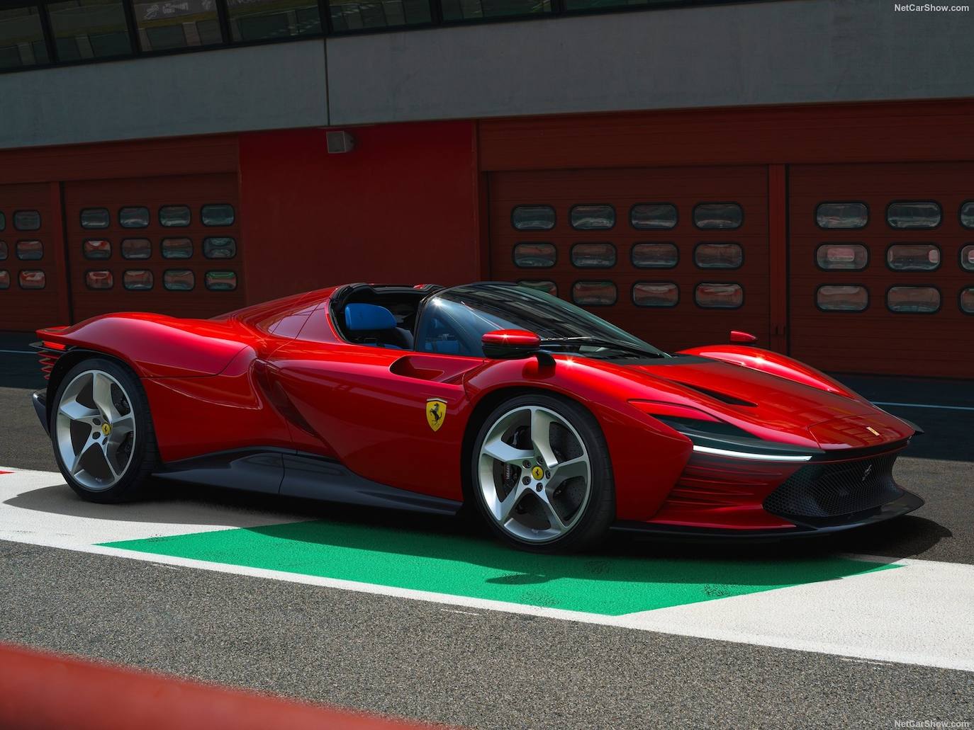 Fotos: Ferrari Daytona gana el premio al superdeportivo más hermoso de 2022