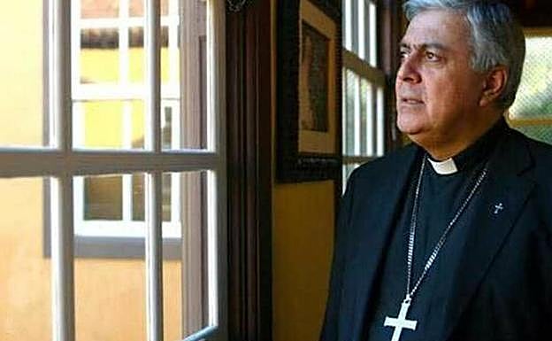 La Fiscalía investiga al obispo de Tenerife por sus críticas a los homosexuales