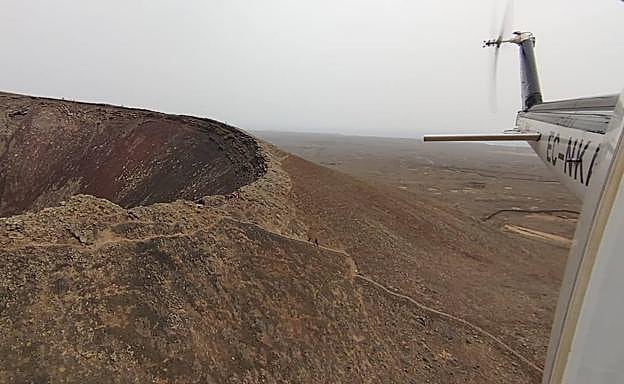 Cráter del volcán Calderón Hondo, donde se precipitó la joven de 24 años. 
