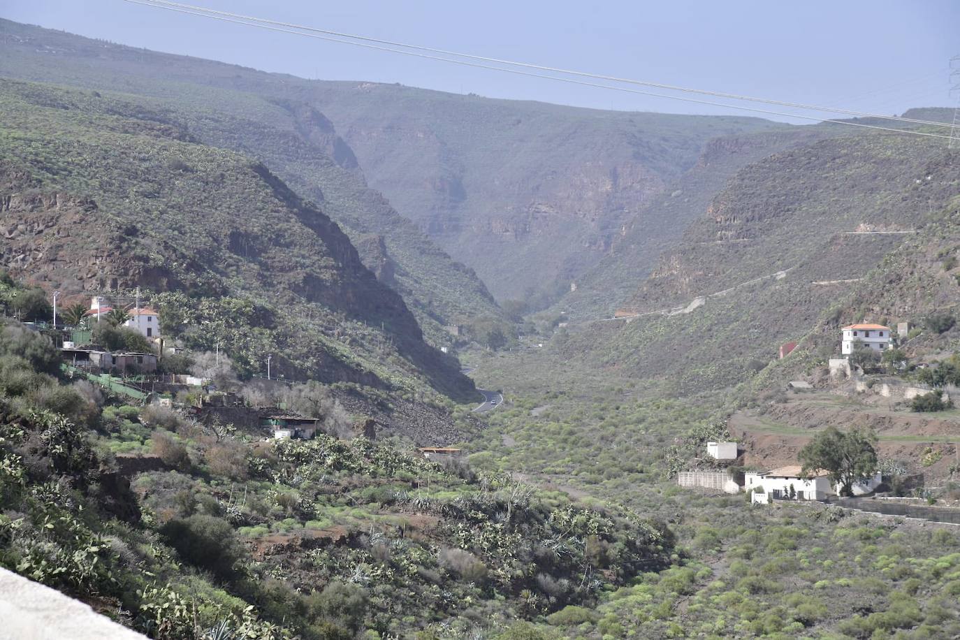 Barranco de Guayadeque bajo la calima. 