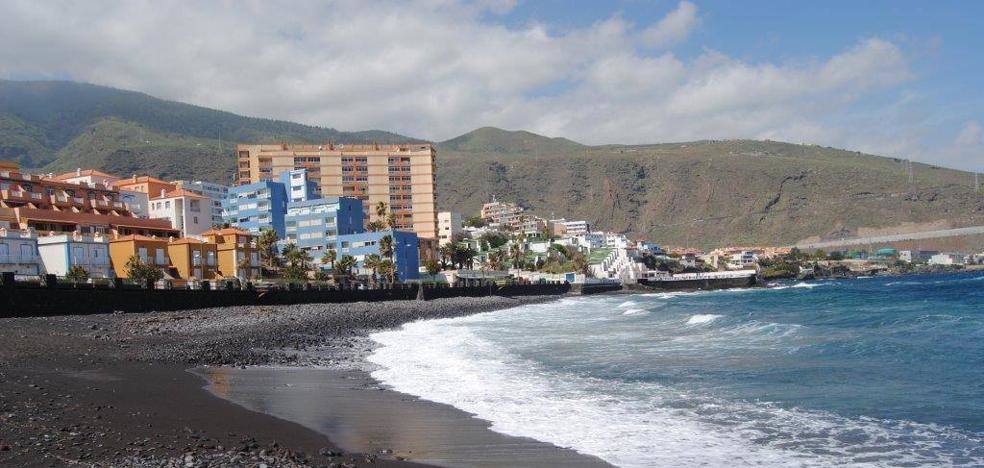 Robaban puertas en Candelaria y vendían el aluminio en una chatarrarería