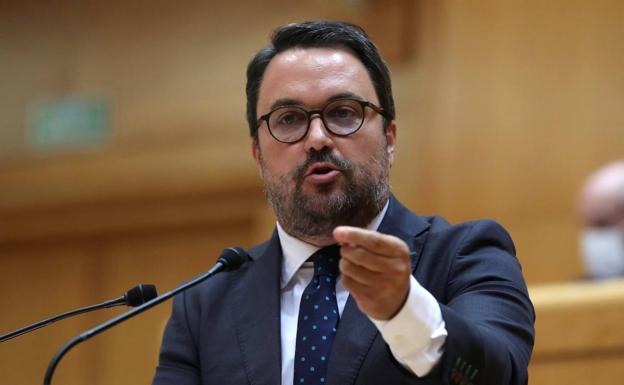 Asier Antona exige al Gobierno que solucione el problema migratorio que sucede en Canarias