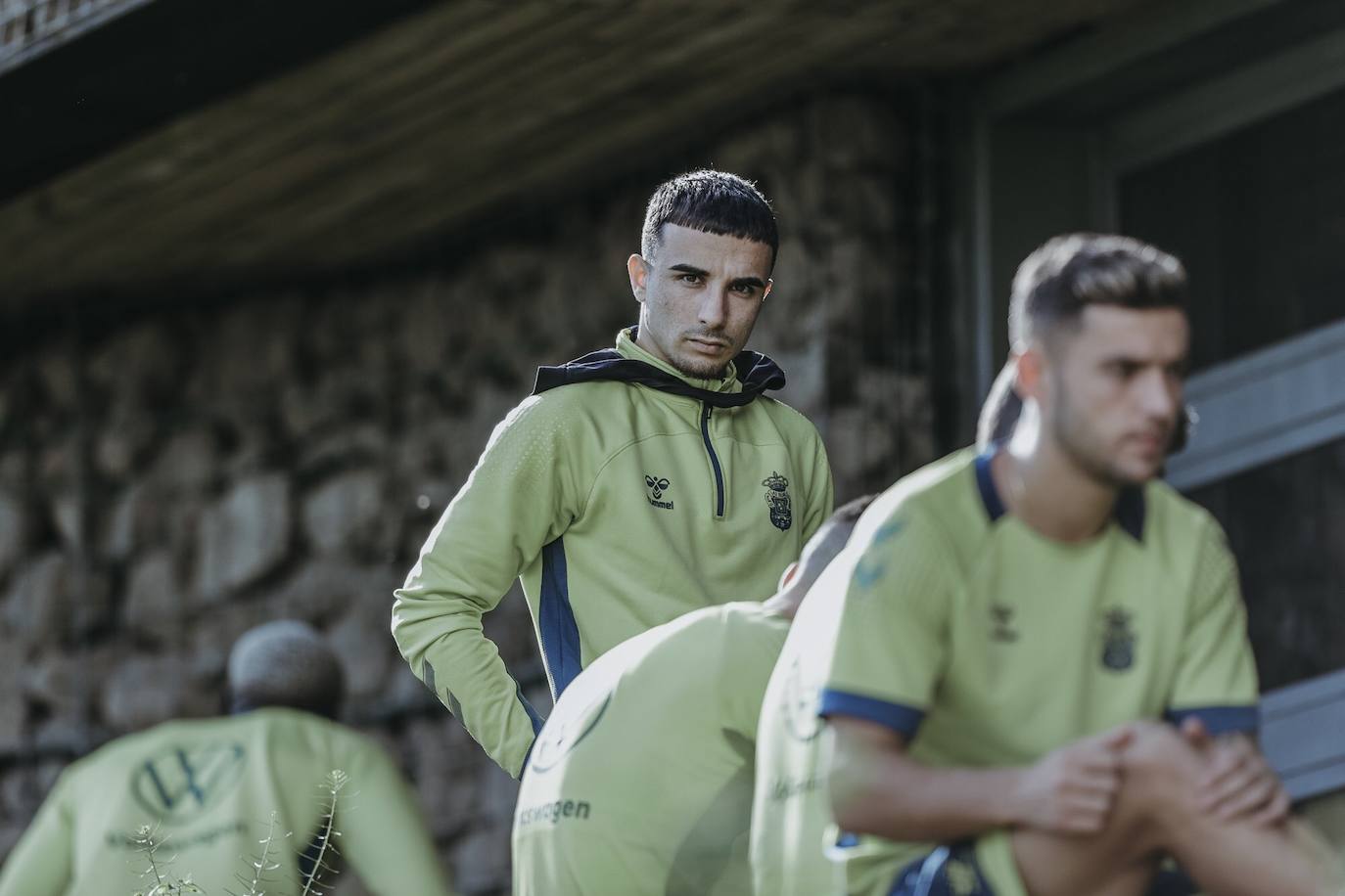 Imagen secundaria 2 - Rober: «Es un placer jugar con el 4-3-3 que tenemos ahora»