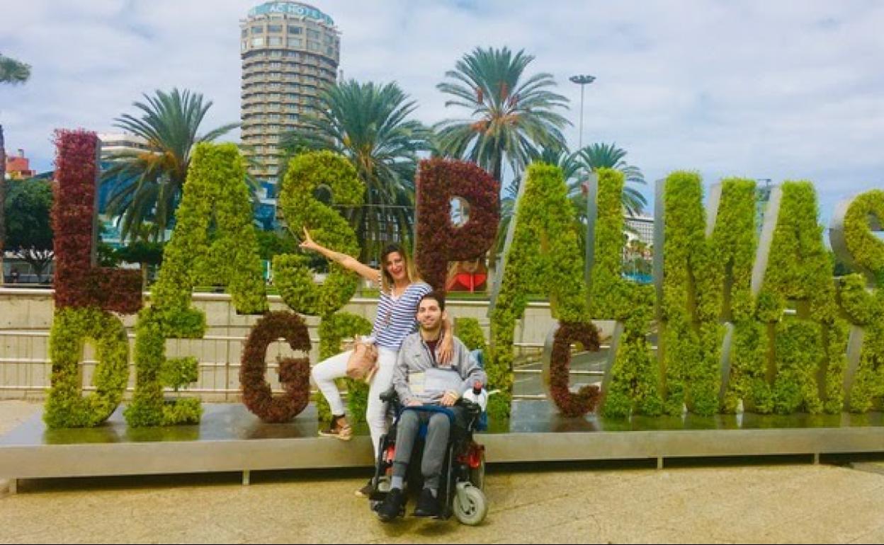 Pide ayuda para un joven tetrapléjico que lleva más de un año en el Insular