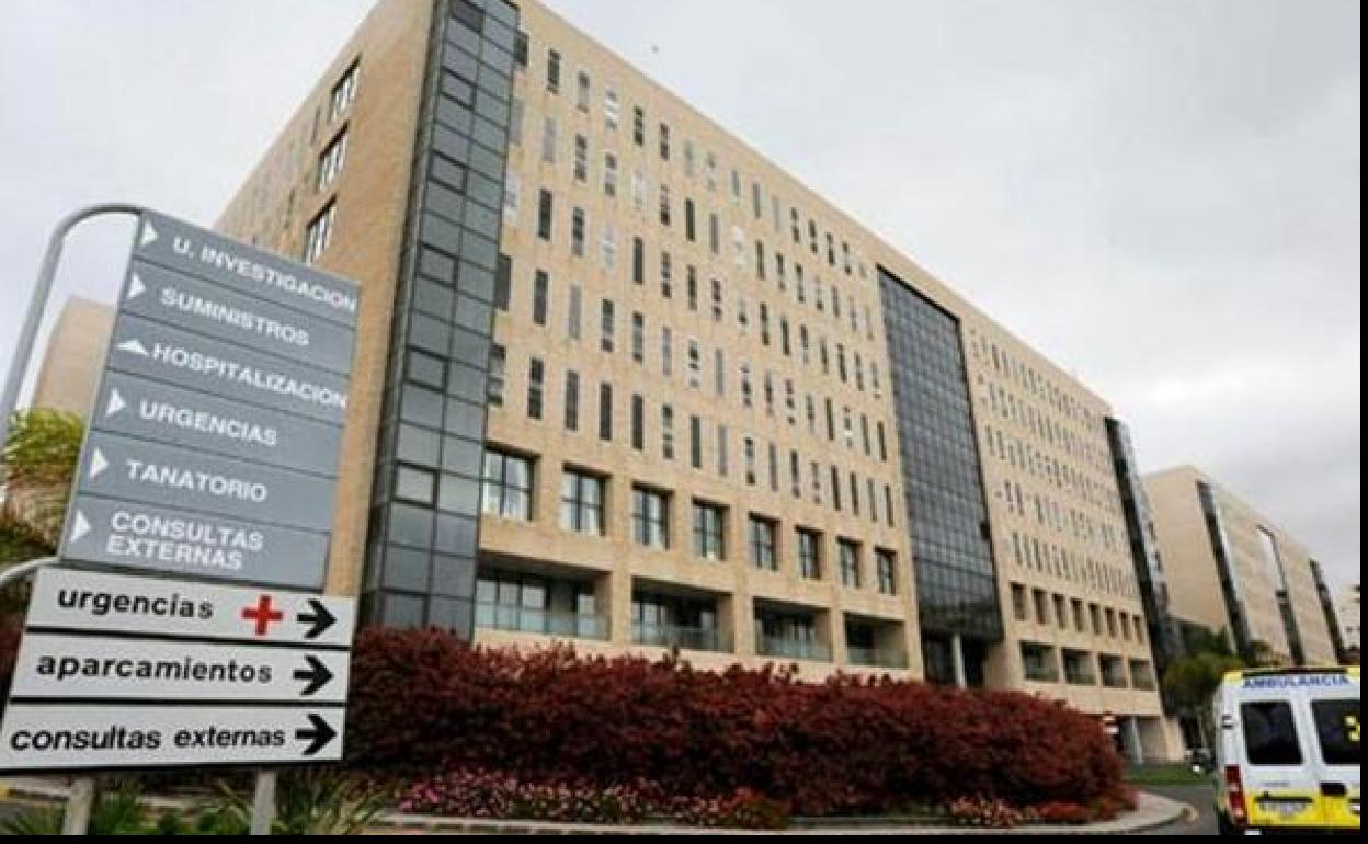 Hospital doctor Negrín. 