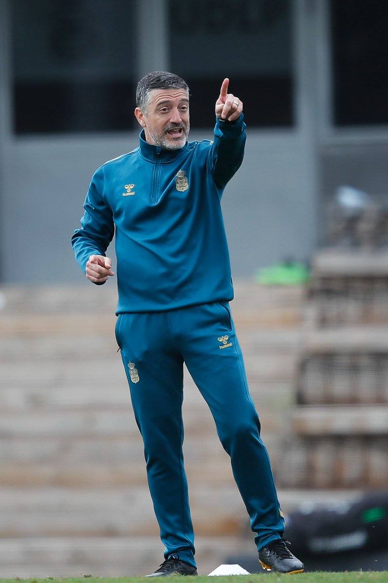 García Pimienta, en un entrenamiento. 