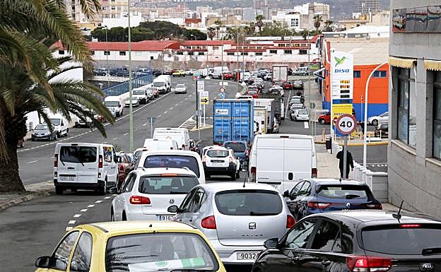 Imagen de archivo de un atasco en El Sebadal. 