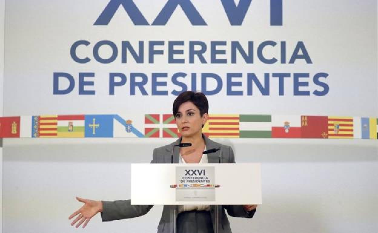 La ministra portavoz del Gobierno de España, Isabel Rodríguez, tras acabar la Conferencia de Presidentes. 