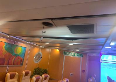 Imagen secundaria 1 - Espectacular salida del ferri de Agaete por el oleaje