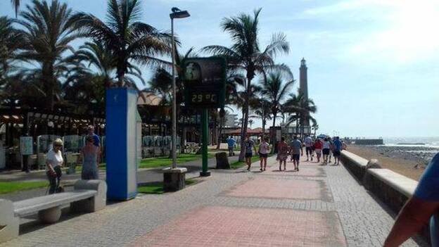 Imagen de archivopaseo del Meloneras .