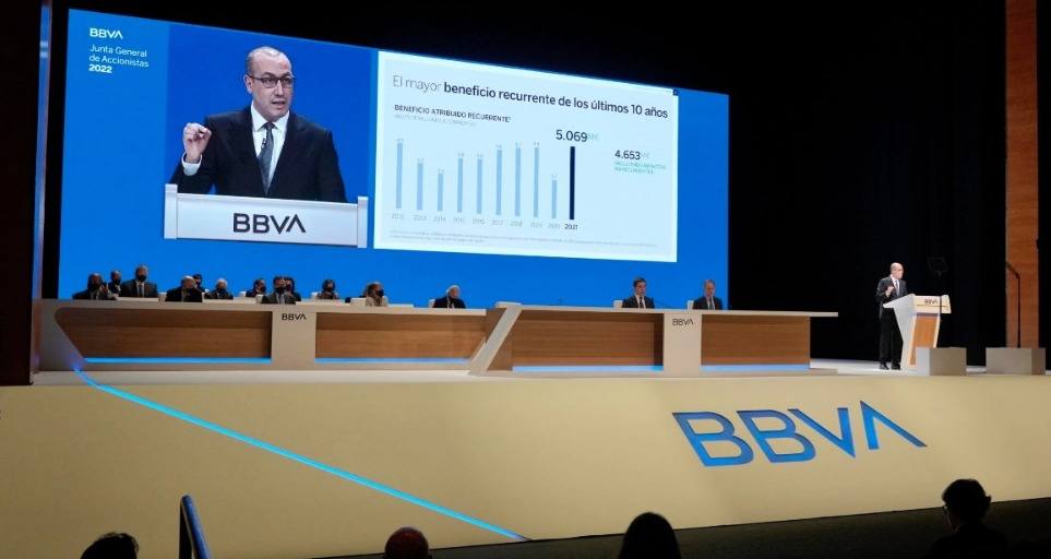 El presidente del BBVA, Carlos Torres Vila: «La invasión de Ucrania tendrá consecuencias estructurales en la economía global»