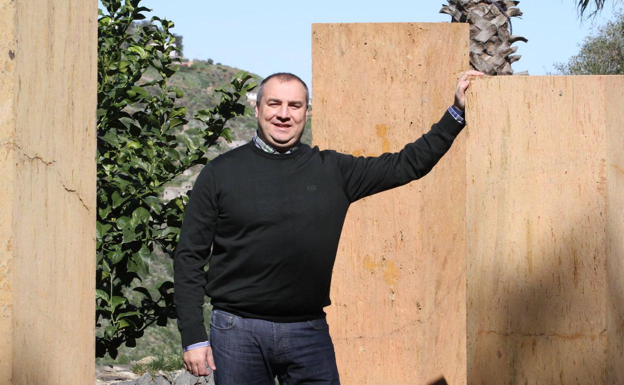 El empresario Miguel Ángel Ramírez en la finca de La Milagrosa donde se ejecutaron las obras. 