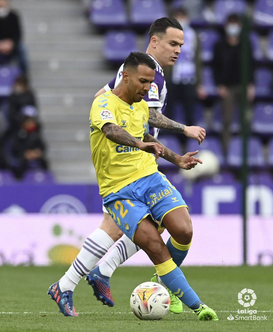 Fotos: La UD Las Palmas se impone al Valladolid