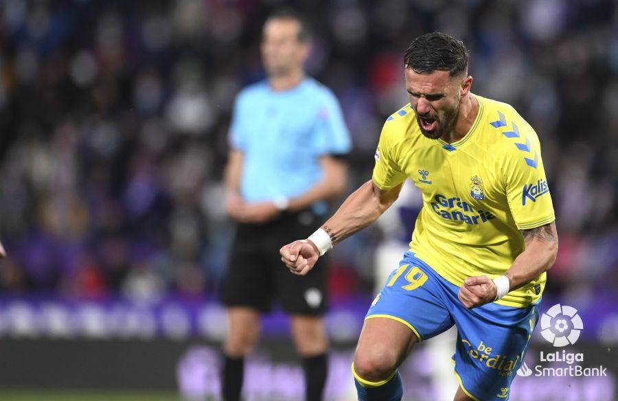 Fotos: La UD Las Palmas se impone al Valladolid