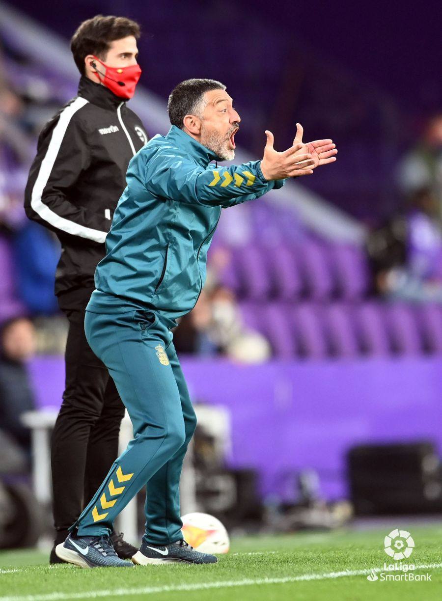 Fotos: La UD Las Palmas se impone al Valladolid