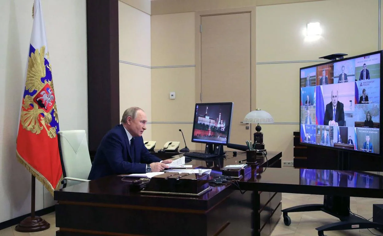 Vladímir Putin, este miércolesdurante la reunión telemática con su gabinete.