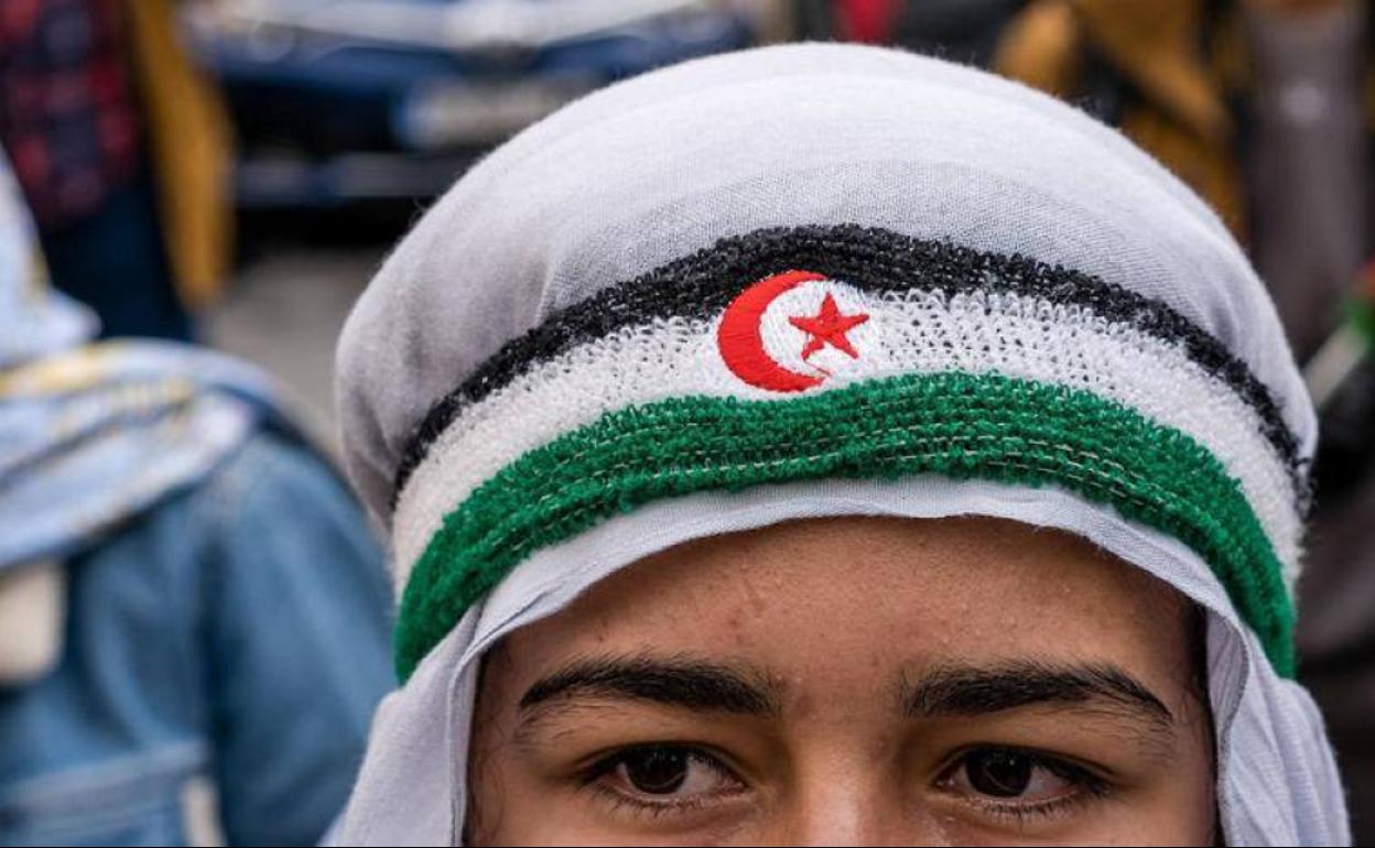 La comunidad saharaui en Canarias clama contra Sánchez: «No somos mercancía»