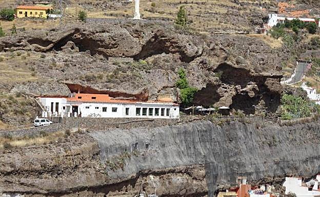 Restaurante y terraza del mirador La Cilla, en Artenara, que será objeto de reforma con 450.000 euros. 