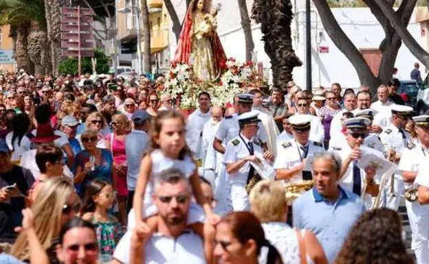 Celebración del día grande de las fiestas del Rosario, en Fuerteventura.