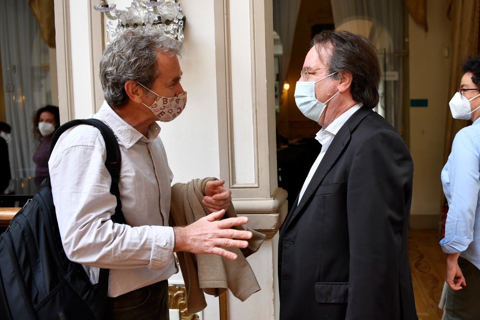 Fotos: Conferencia Fernando Simón